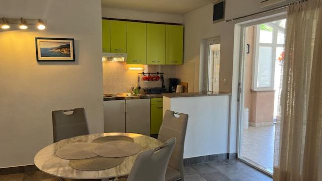 Sepic Apartments Opatija Bagian luar foto